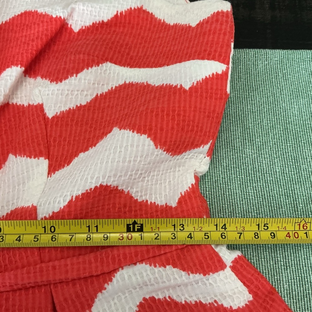 The Limited Coral White Chevron Dress Size 4 Fit & Flare D23 - Picture 7 of 10